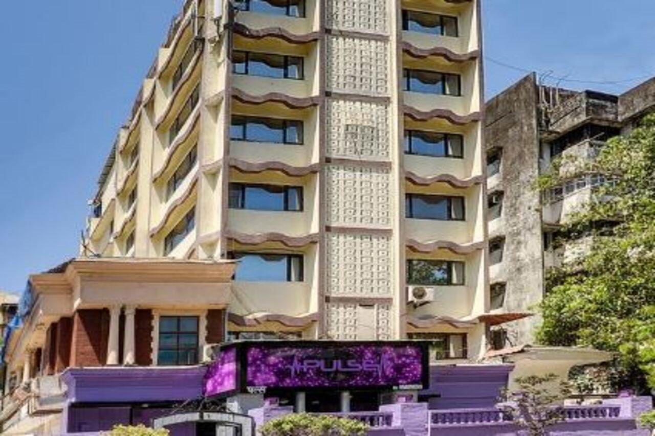 Ramee Guestline Hotel Khar Mumbai Exterior photo