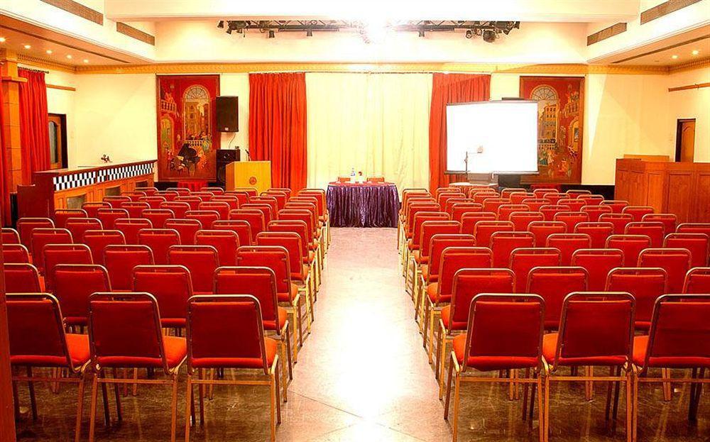 Ramee Guestline Hotel Khar Mumbai Facilities photo