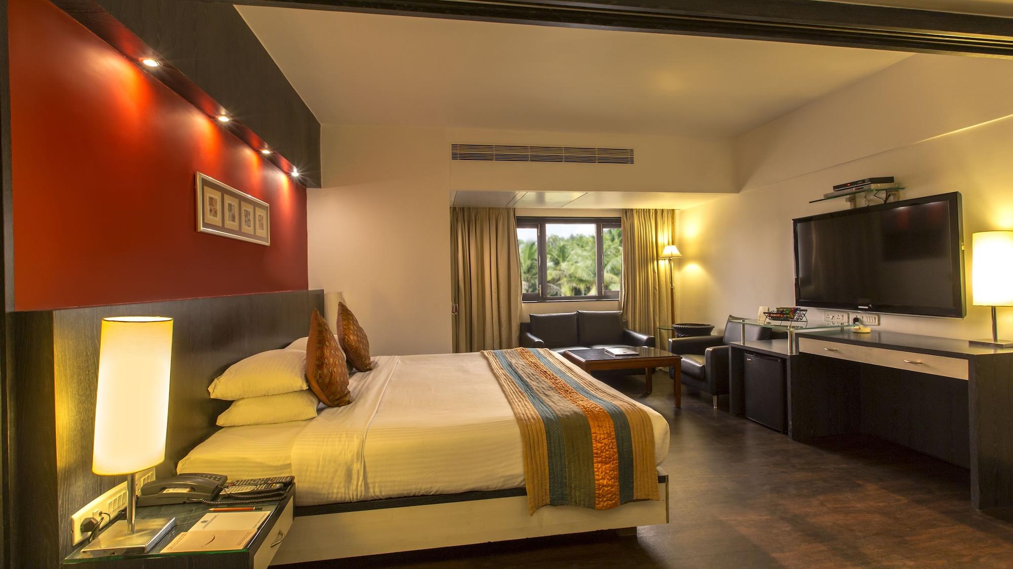 Ramee Guestline Hotel Khar Mumbai Exterior photo