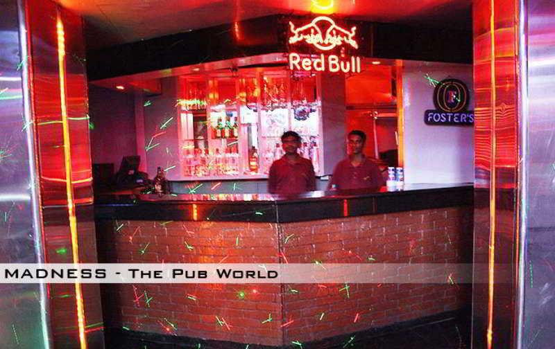 Ramee Guestline Hotel Khar Mumbai Exterior photo