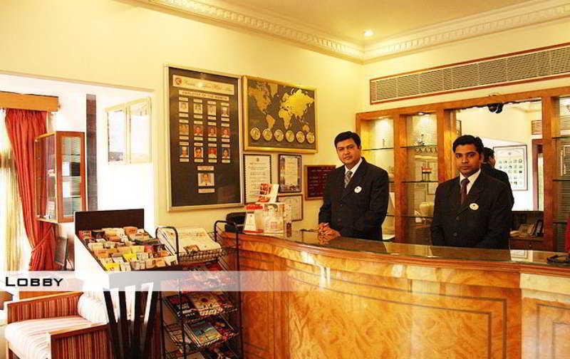 Ramee Guestline Hotel Khar Mumbai Exterior photo