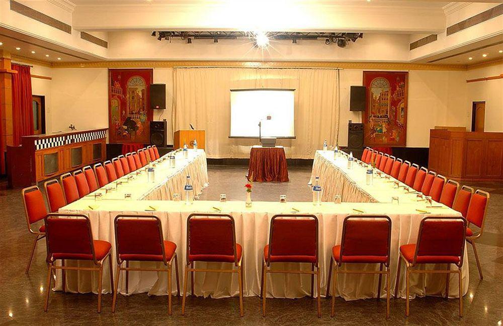 Ramee Guestline Hotel Khar Mumbai Facilities photo